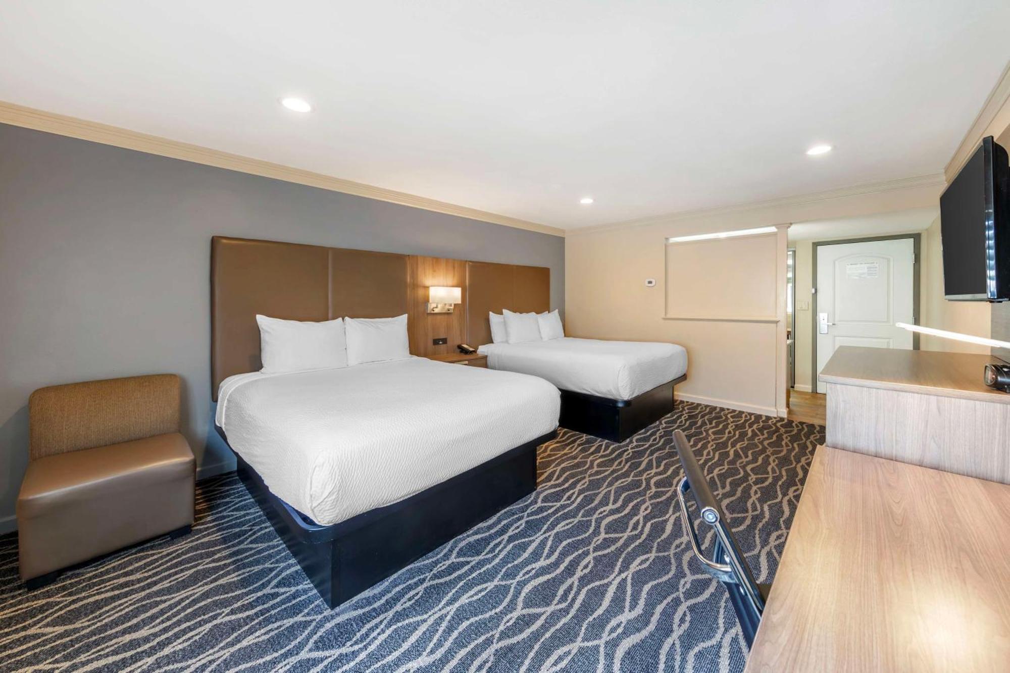 Best Western Plus Hill House Bakersfield Exterior photo